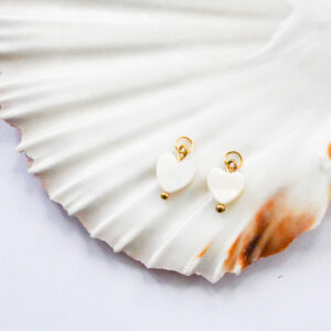 Pearly heart bedel