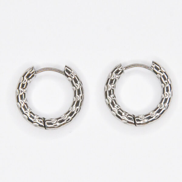 Big textured hoops