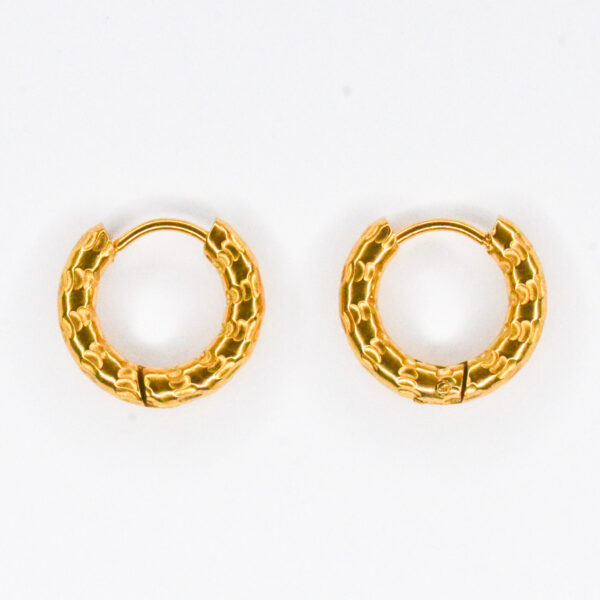 Textured hoops